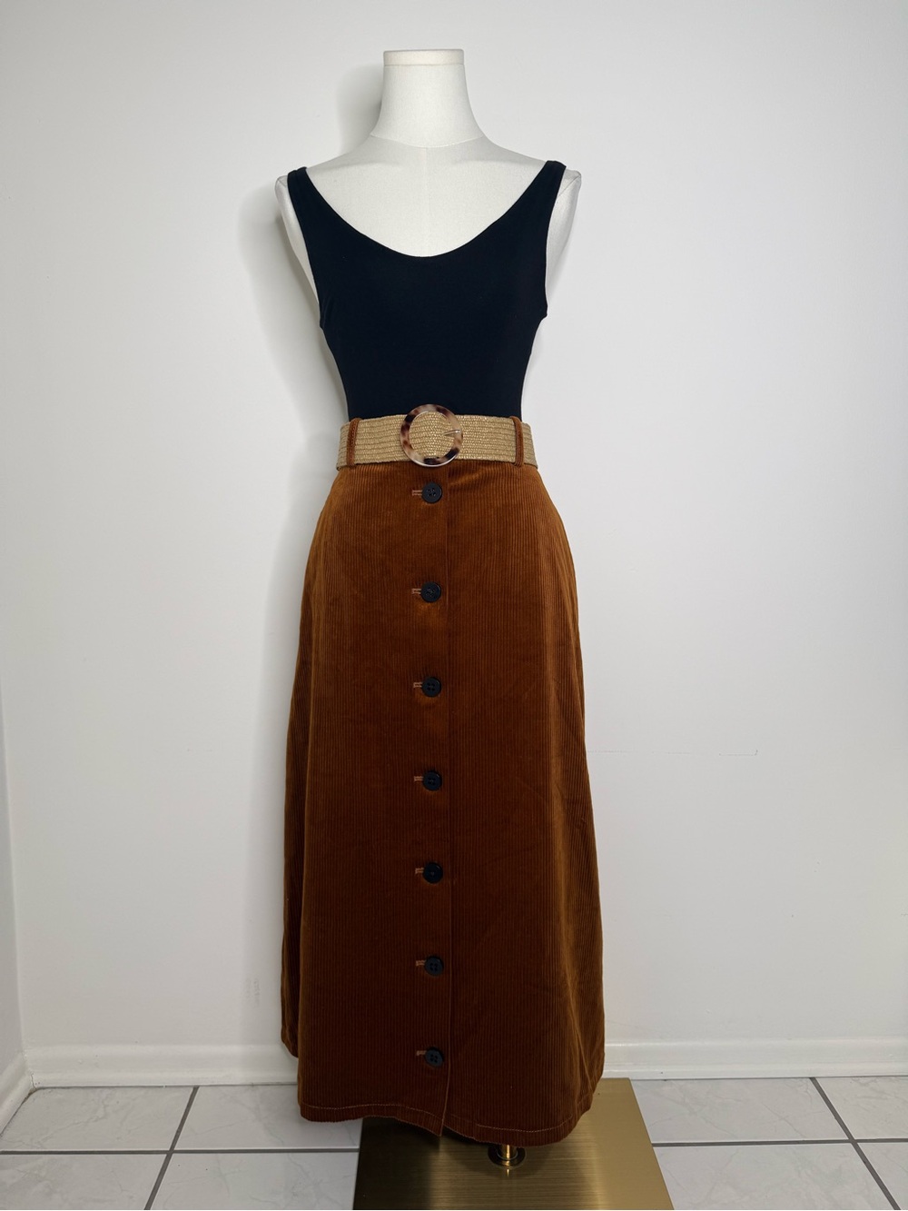 High-Waist Brown Corduroy Button-Front Pencil Skirt with Belt